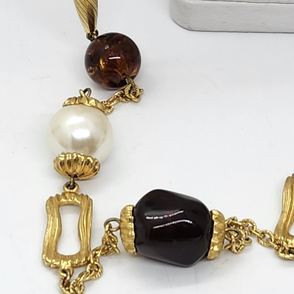 Gold Tone Faux Amber And Pearl Necklace - Picture 5 of 8